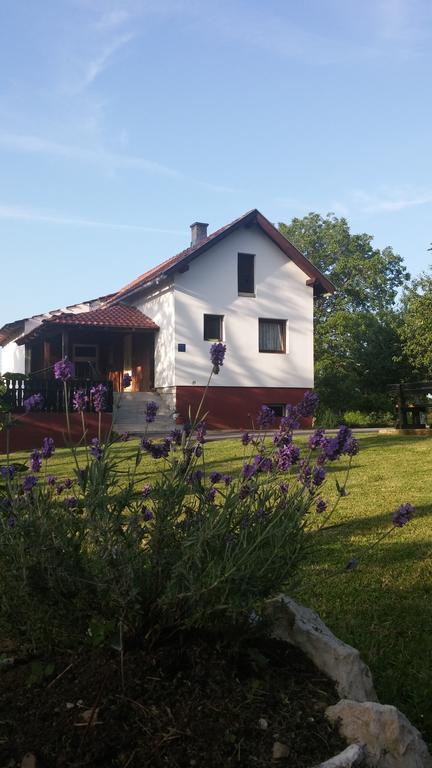Guest House Antonela Смолянац Экстерьер фото